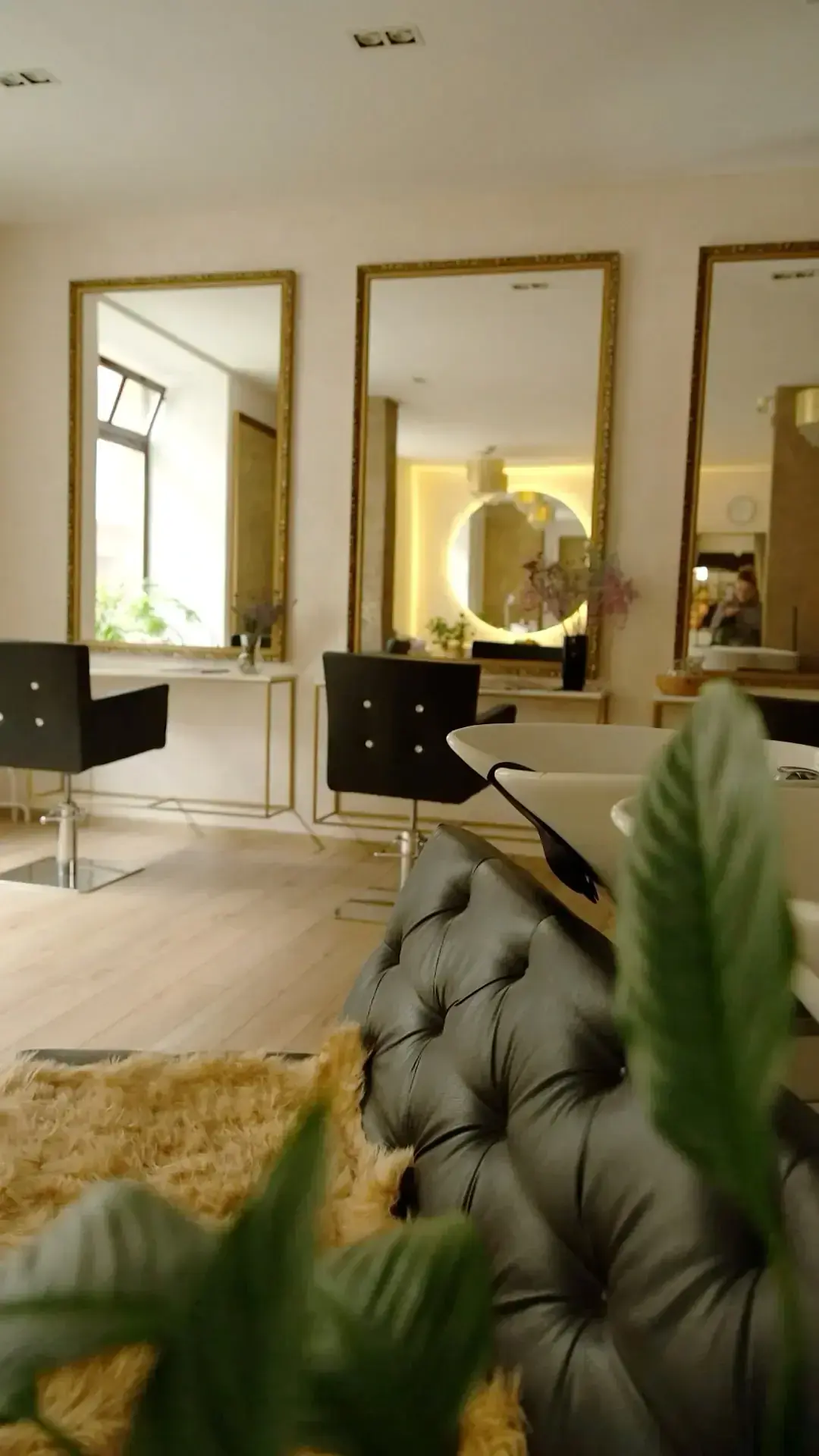 Interiér salonu Good Karma